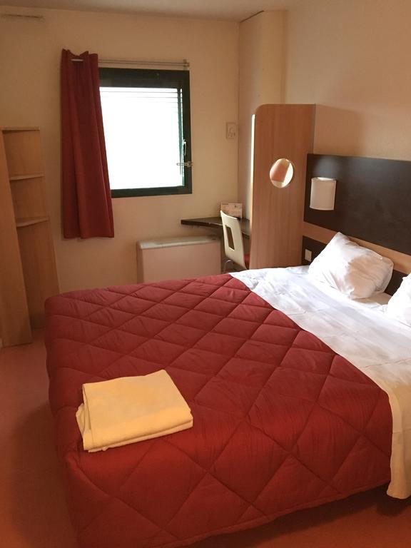 Premiere Classe Paris Ouest - Nanterre - La Defense Exterior photo