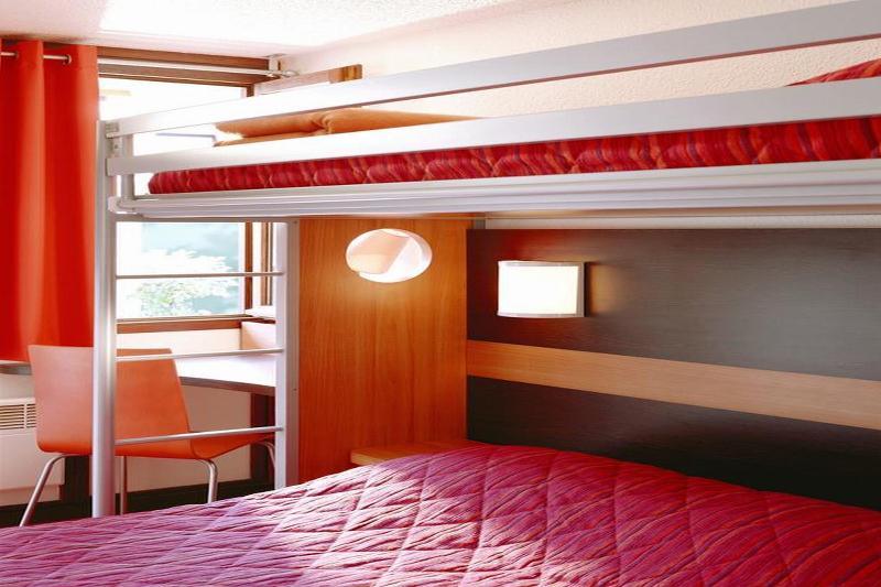 Premiere Classe Paris Ouest - Nanterre - La Defense Exterior photo