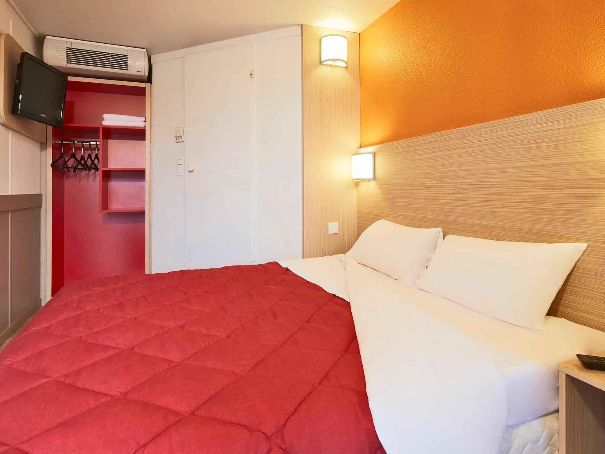 Premiere Classe Paris Ouest - Nanterre - La Defense Exterior photo